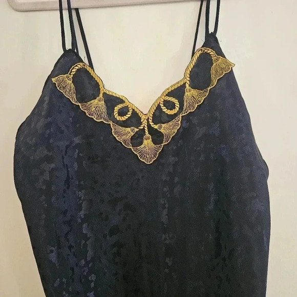 VINTAGE Russell Newman Intimates Gown and Robe - Picture 5 of 17